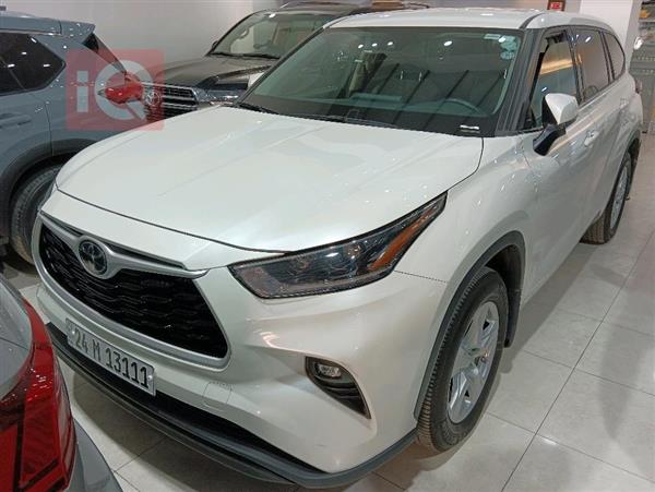 Toyota for sale in Iraq